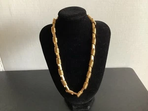 Vintage Monet Gold Tone Necklace - Picture 1 of 6