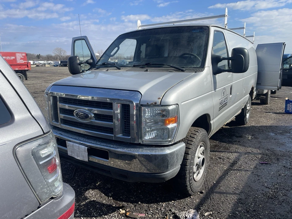 Alternador usado compatible con: Ford e250 2013 furgoneta gasolina 5,4 L 120 amperios ID 9C2T-1030 Foto 1 de 4