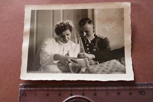 gran foto antigua - boda de un soldado - Imagen 1 de 4