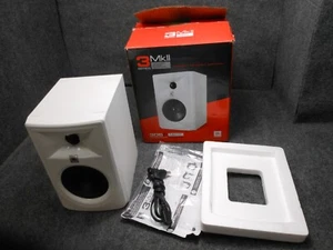 JBL 305P MkII 5" Powered Studio Monitor - Super White - Picture 1 of 4
