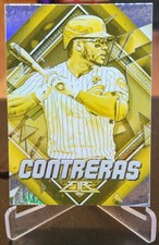 Willson Contreras 2022 Topps Fire #58 Gold Minted and Base Chicago Cubs