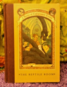 A SERIES OF UNFORTUNATE EVENTS BOOK 2 BY LEMONY SNICKET THE REPTILE ROOM HB - Picture 1 of 1
