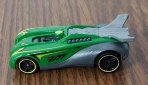 2012 Hot Wheels New Models 46/50 Eagle Massa Green w/ Yellow Stripe 46/247 - Picture 1 of 6