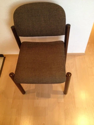 Stapel-Holz-Stuhl Saalstuhl Holz-Stoff braun Polsterstuhl stapelbar 70er Jahre - Bild 1 von 4