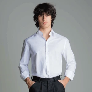 Camicia uomo collo all’italiana manica lunga con cugni - DALI - U - Imagen 1 de 8
