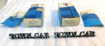Lincoln Continental Town Car 1971 1972 nuevo guardabarros maletero placas de identificación 'town car' Foto 1 de 4