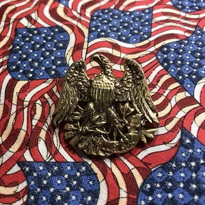 VTG SARAH COV 1968 "E PLURIBUS UNUM" American Eagle Brooch / Pin - Picture 1 of 3