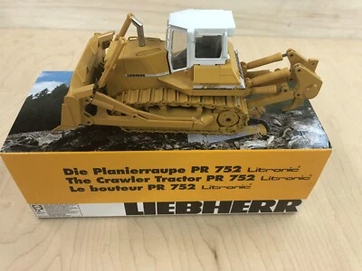 Liebherr PR 752 Litronic 1/50 with Ripper - Image 1 of 4