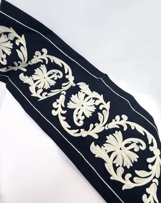 Williams Sonoma Autumn Crewel TABLE RUNNER Navy 16" x 90" Embroidery. FREE SHIP - Image 1 of 4