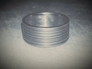 Unisex Ring 10,5mm breit, Titan mit Rillen, antiseptisch antiallergen - Bild 1 von 6