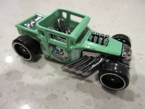 Coche de carreras de juguete Hot Wheels Bone Shaker 2005 verde 1:64 diecast - Imagen 1 de 7