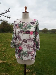 F&F Floral Front Plain Black Stretch Jersey Back Dip Hem Top Size 12 Worn Once - Picture 1 of 4