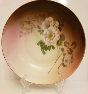 Cuenco grande de porcelana pintado a mano flores y hojas blancas 9" Alemania - Imagen 1 de 5