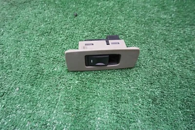 Interruptor ventana trasera derecha Chrysler 300 2005 2006 2007 2008 2009 2010 OEM04602743a Foto 1 de 4