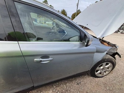 (LOCAL PICKUP ONLY) Passenger Right Front Door XC60 Fits 09-13 VOLVO 60 SERIES 2 - Image 1 of 4