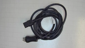 9 Fuß NEMA 5-15P auf C13 Krankenhausqualität Netzkabel - Bild 1 von 4