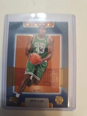 2003-04 Upper Deck Finite - Nivel Tres Finito Novato Kendrick Perkins #217 Oro Foto 1 de 4