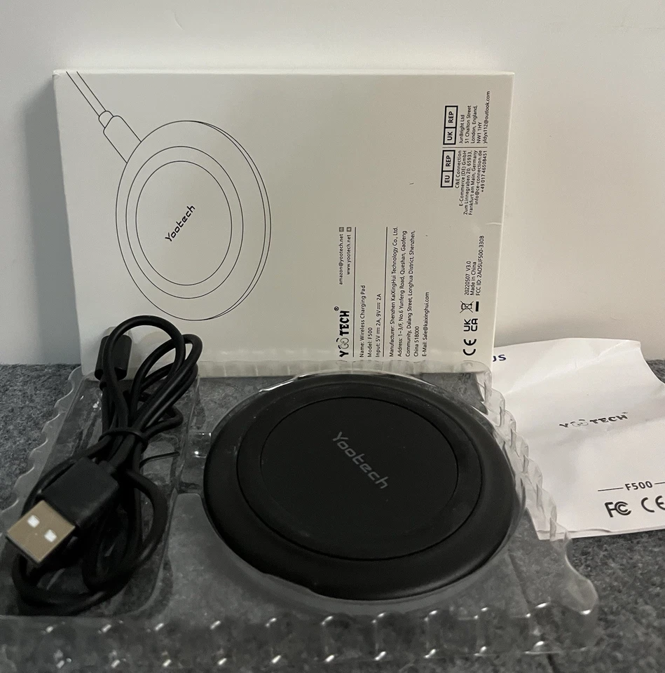 YOOTECH 7.5W Wireless Charger for Apple iPhone & Samsung Galaxy - Black (F500) - Image 1 of 1