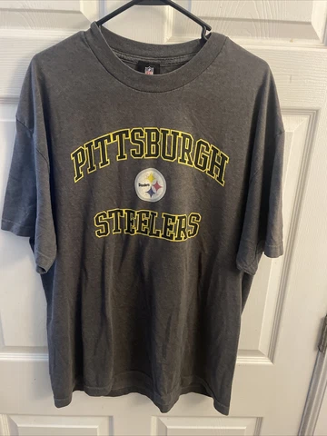 NFL Team Apparel Pittsburgh Steelers T-shirt Men’s XL Cover