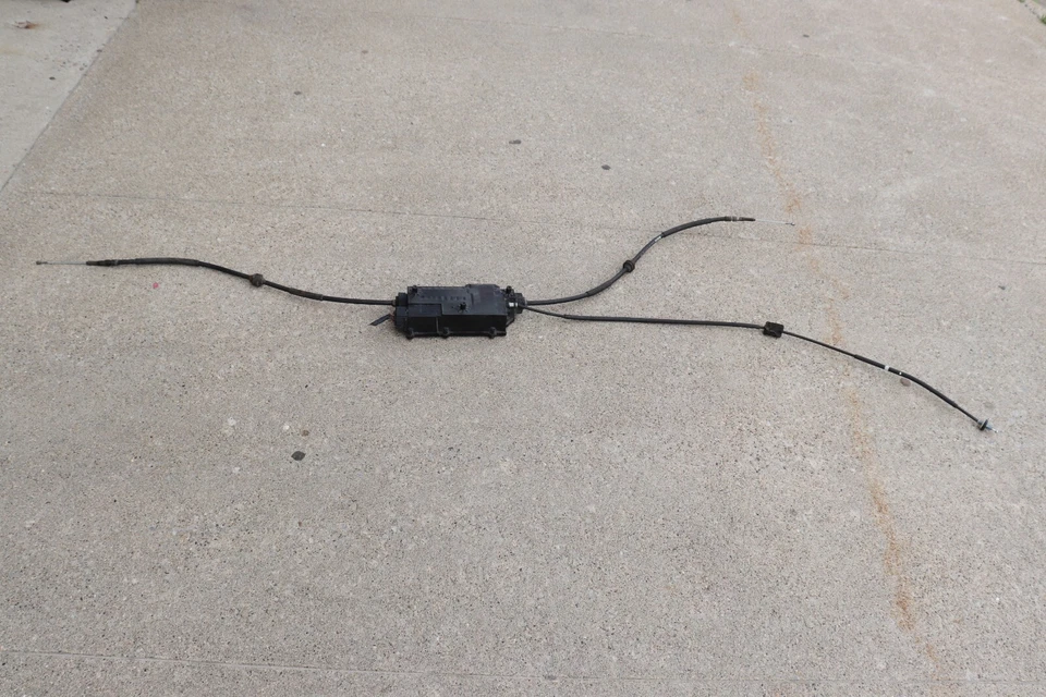 Actuador de freno de emergencia de estacionamiento BMW X5 2007-2013 P20685 con cables 08-14 X6 Foto 1 de 4