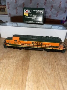 Ho KATO 37-2901 Locomotive Diesel EMD SD40-2 - Burlington Northern BNSF Snoot - Picture 1 of 11