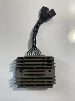 05-09 SUZUKI BOULEVARD M50 VZ800 ВЫПРЯМИТЕЛЬ РЕГУЛЯТОР НАПРЯЖЕНИЯ - Изображение 1 из 4