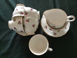 Conclough Bone China Tea Set, Rose Pattern, 20 Pieces