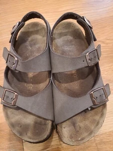 Sandali Birkenstock Roma Milano ragazzi scarpe marroni sandali taglia US 1,5 EU 33 - Foto 1 di 4