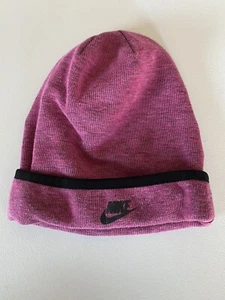 Gorro de invierno Nike para niñas sombrero rosa vivo brezo talla 4-6X - Imagen 1 de 3