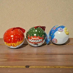 Luxury Christmas Biscuit Bauble Set of 3 – Cookies, Dodgers & Party Rings Gifts - Picture 1 of 8