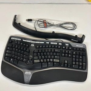 Microsoft Natural Ergonomic Keyboard 4000 v1.0 KU-0462 USB Wired Nice - Picture 1 of 5