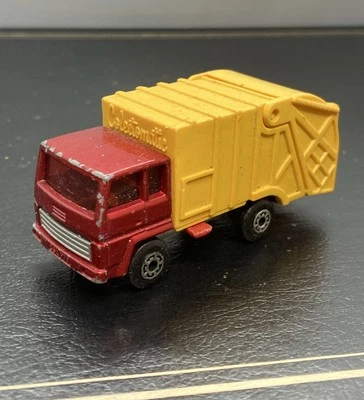 Matchbox Superfast #36 Garbage REFUSE TRUCK metallic red & yellow diecast - Image 1 of 4