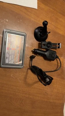 Garmin Nuvi 200w GPS Navigation Unit - Image 1 of 2
