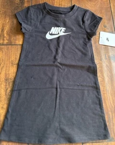 Nike Kleinkind Mädchen schwarz Baumwolle Polykleid Größe 3T neu mit Etikett - Bild 1 von 6