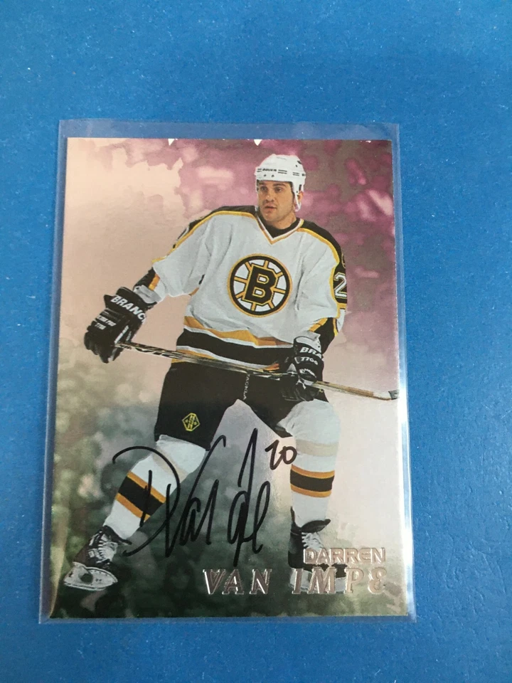 Autógrafos F145.310 1998-99 Be A Player #159 Darren Van Impe BRUINS - Imagem 1 de 1