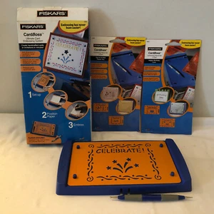FISKARS CardBoss Celebrate Card System 5660 +2 neue Schablonensets, NOB - Bild 1 von 1