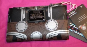 Neu Loungefly Thor: Love and Thunder Cosplay Klapp Geldbörse - Bild 1 von 3