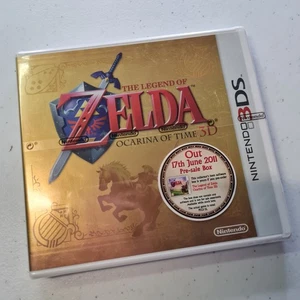 Zelda Ocarina of Time 3D - 3DS - Prevendita Box Edizione Limitata Custodia Oro NO GIOCO - Foto 1 di 7