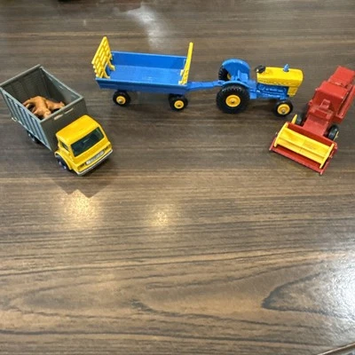 VINTAGE LESNEY MATCHBOX 65 Harvester 37 Cattle 39 Tractor W 40 Hay Trailer Read - Image 1 of 4