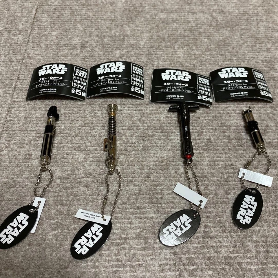 Spada laser pressofusa Star Wars Luke Darth Vader usata da collezione - Immagine 1 di 1