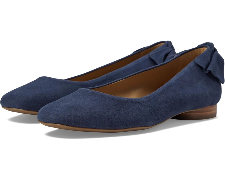 The Bernardo Z2483* Womens Navy Suede Eloise Flat Shoes Size 9 M - Image 1 of 4