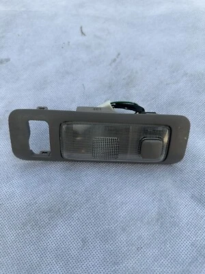 98-05 Lexus GS300 98-00 GS400 Lámpara Domo Superior Trasera Lado OEM Foto 1 de 2