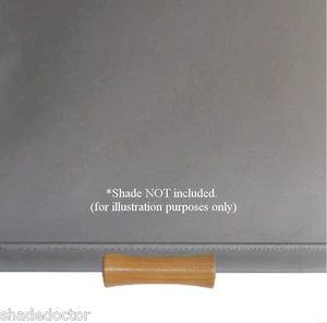 Empuñadura de dobladillo de madera maciza con acabado de arce de 3 1/2" de ancho para tonos de ventana rodante - Imagen 1 de 4