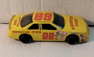 Racing Champions 1992 Oldsmobile Country Time Die-cast Nascar - Picture 1 of 4