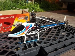 Brushless HS-860HP SferaWorld Funkhubschrauber - Bild 1 von 12