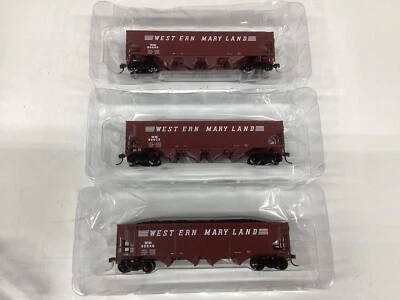 Roundhouse #88181 HO scale “Western Maryland” 4 bay open hopper 3 pack - Image 1 of 2