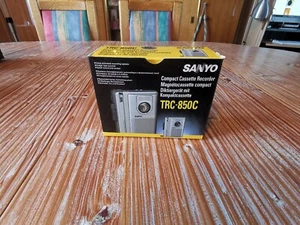 Sanyo TRC-850C Compact Cassette Recorder, Neu - Bild 1 von 11