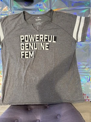 WNBA Fanatics V Neck T-shirt. Powerful Genuine Fem Size Large - Image 1 of 4