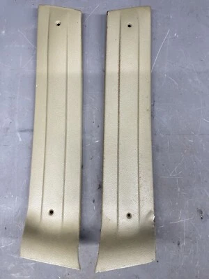 Chevy Impala 1965-1970 4 puertas pilar B moldura interior Bonneville Electra Foto 1 de 4