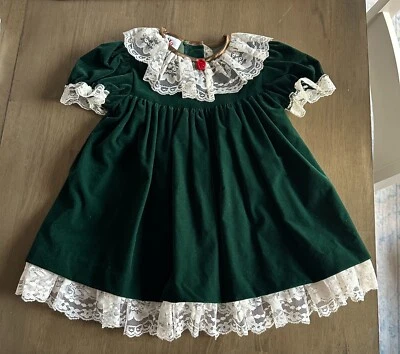 Vintage Nutcracker Toddler Girl Green Velvet Dress w/ Lace Size 2T - Image 1 of 4